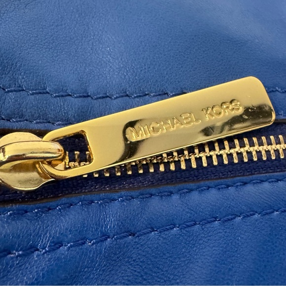 Michael Kors Electric Blue Hobo Shoulder Bag Gold Hardware Zipper Accents - Picture 12 of 13